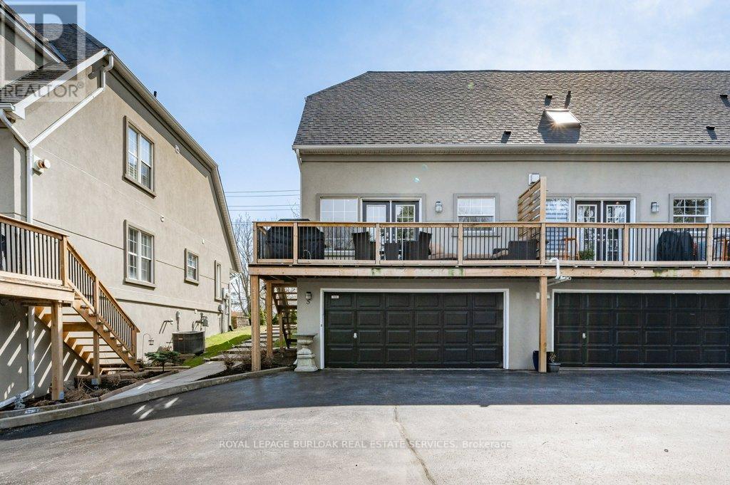 












5 - 1061 NORTH SHORE BOULEVARD E

,
Burlington,




Ontario
L7T1X9

