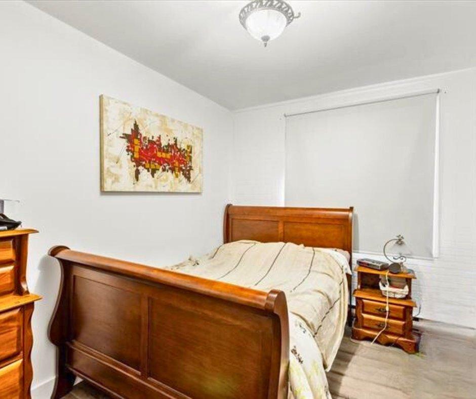 









625

 - 631


Av. de Grand-Mère

,
Shawinigan,




QC
G9T2H6

