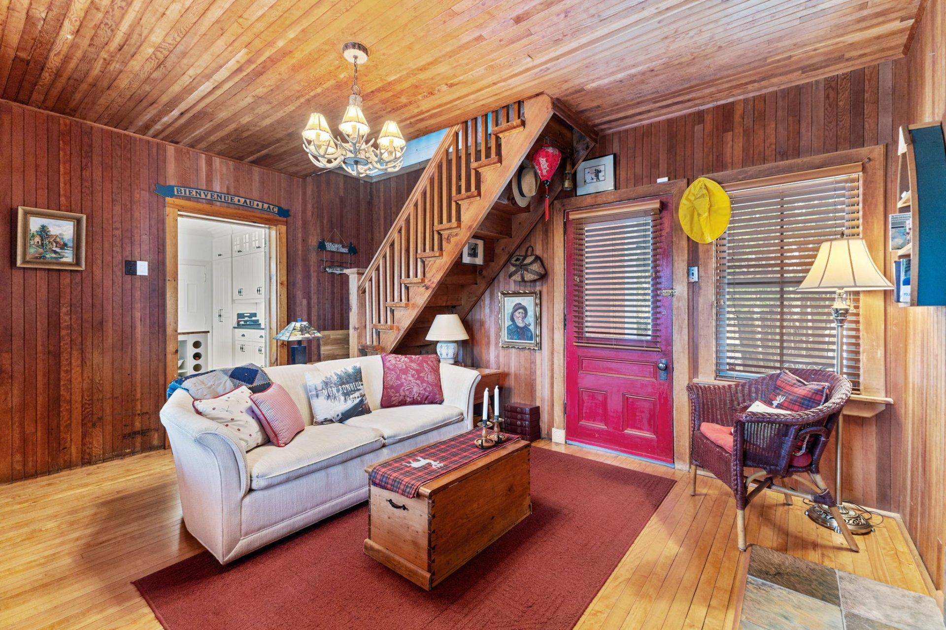 









9


Ch. Donaldson

,
Gatineau (Buckingham),




QC
J8L1Y6

