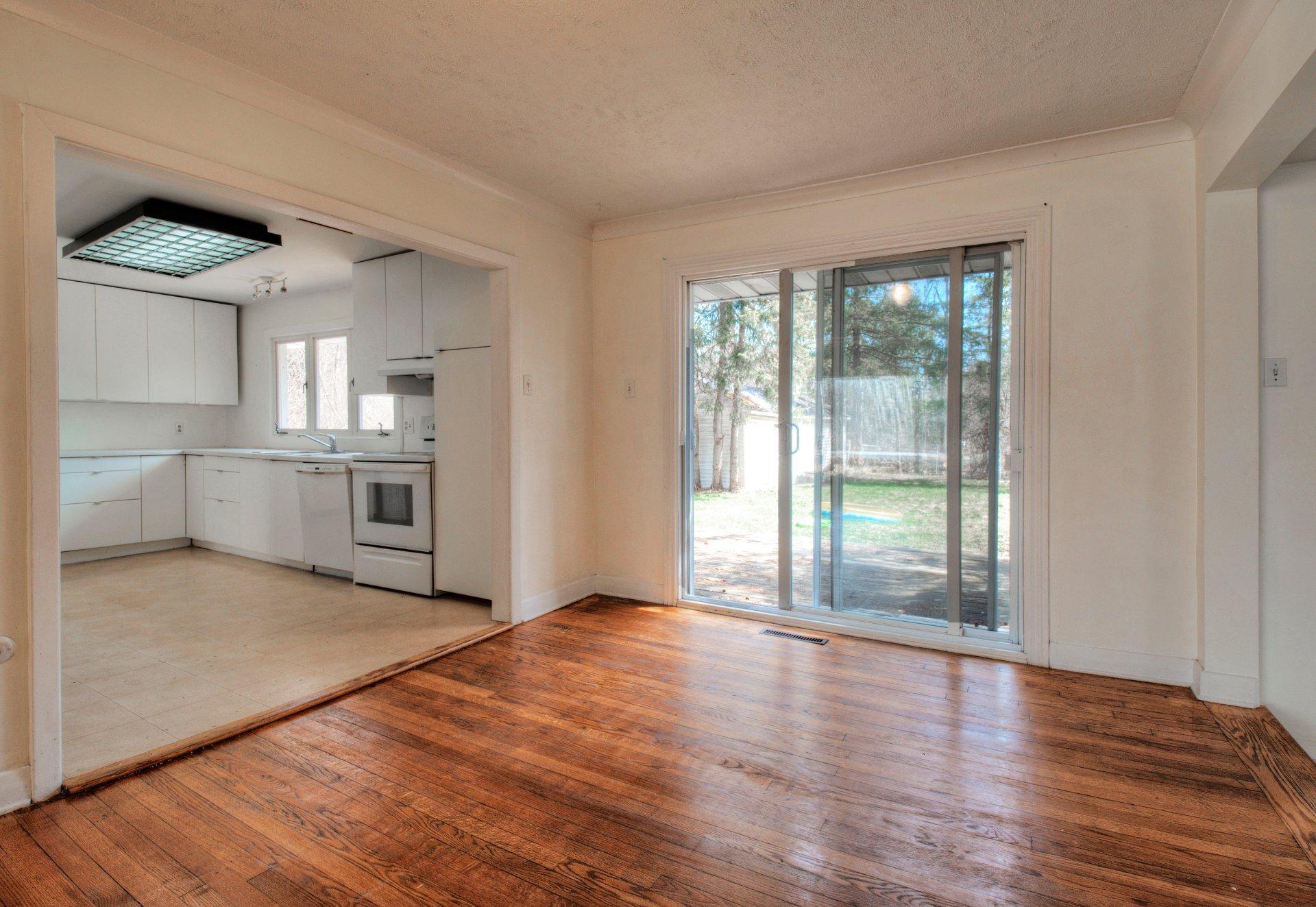 









335


Ch. Vanier

,
Gatineau (Aylmer),




QC
J9J1E8

