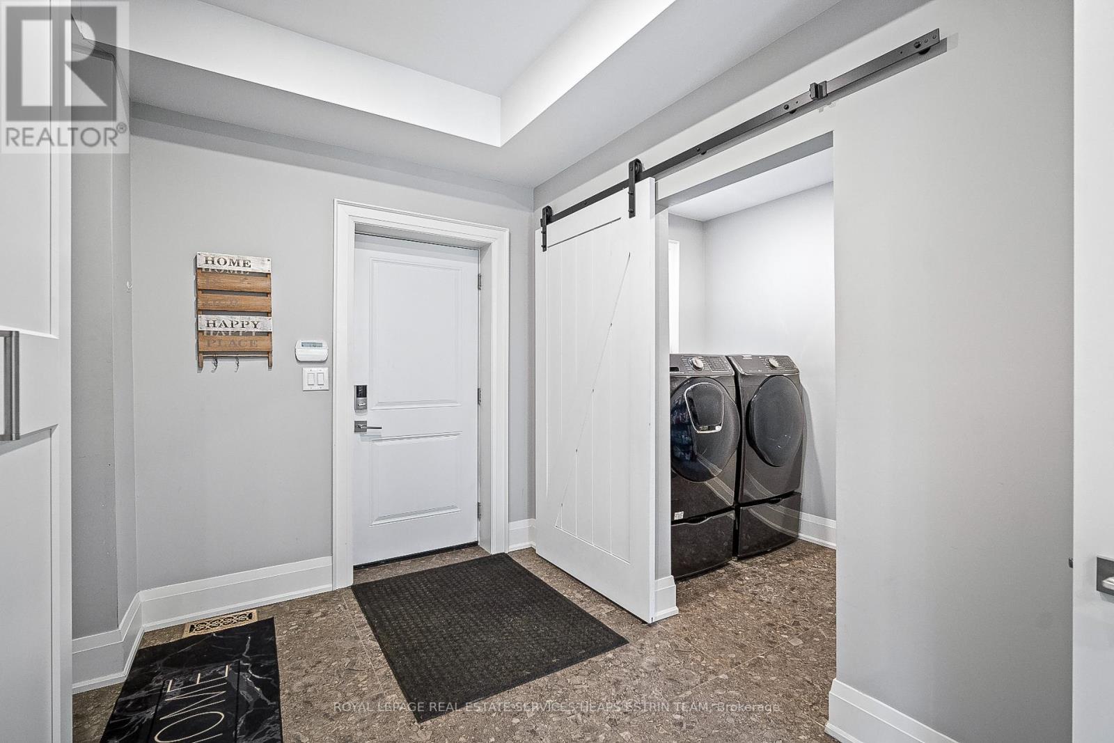 












7 FOREST PATH COURT

,
Toronto,




Ontario
M9V1L4

