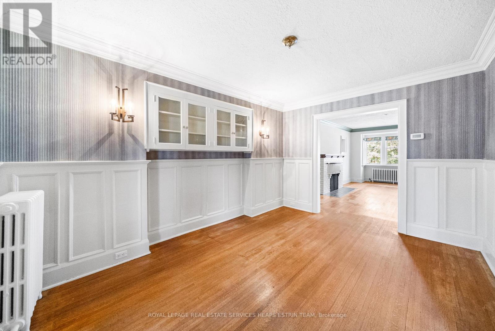 












483 ST CLEMENTS AVENUE

,
Toronto,




Ontario
M5N1M3

