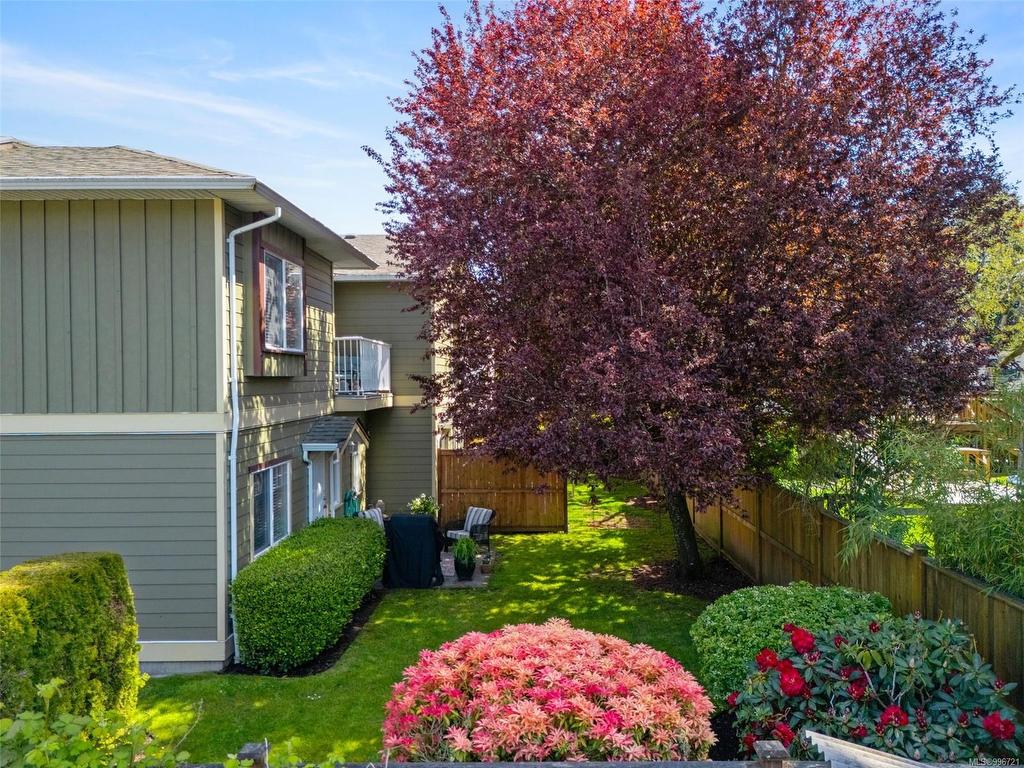 









951


Goldstream

Ave, 141,
Langford,




BC
V9B 6S5

