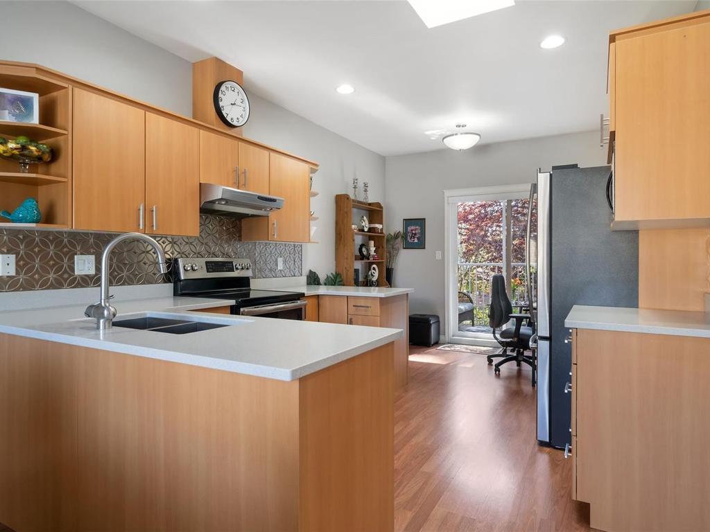 









951


Goldstream

Ave, 141,
Langford,




BC
V9B 6S5

