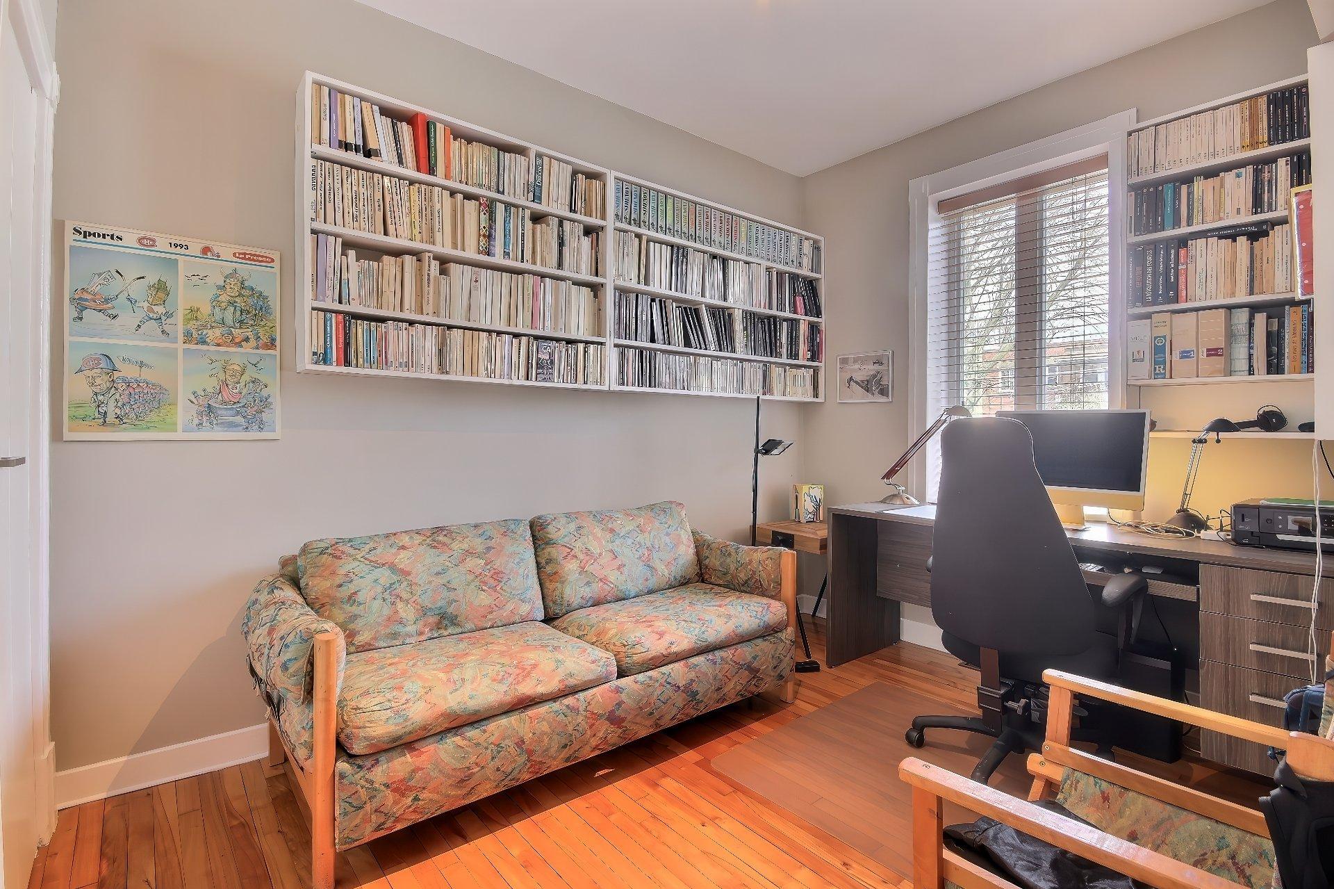 









5439

 - 5441


16e Avenue

,
Montréal (Rosemont/La Petite-Patrie),




QC
H1X2S4

