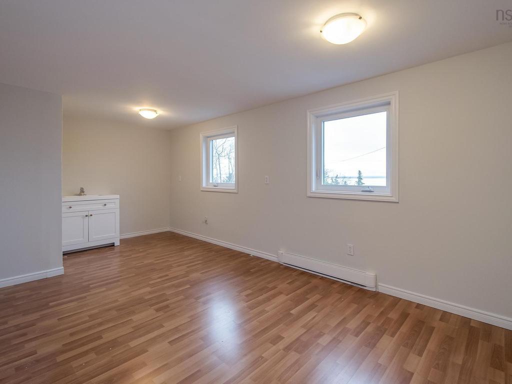 












2208 329 Highway

,
Birchy Head,




NS
B0J 1T0

