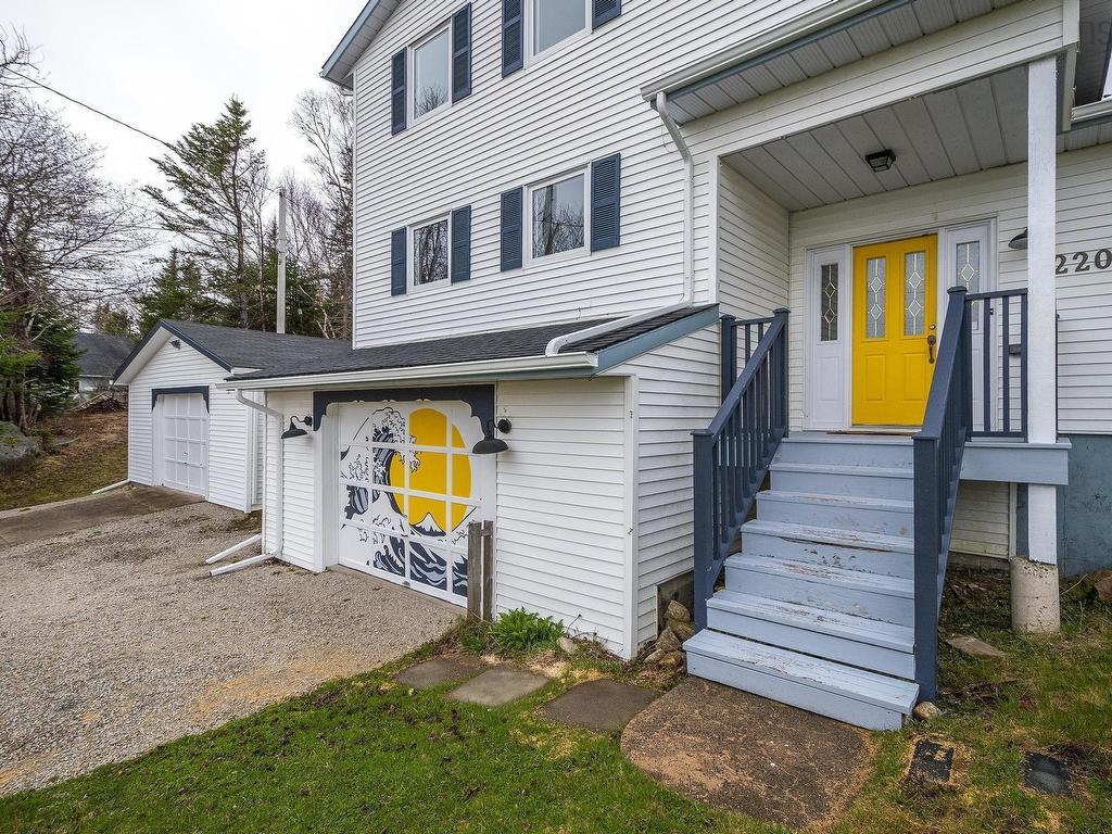 












2208 329 Highway

,
Birchy Head,




NS
B0J 1T0

