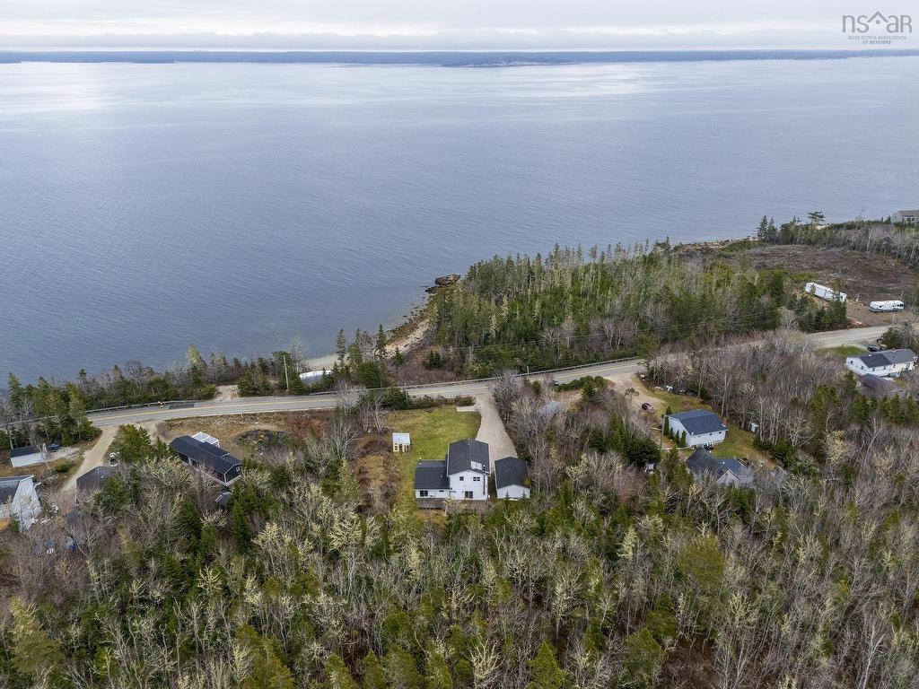 












2208 329 Highway

,
Birchy Head,




NS
B0J 1T0

