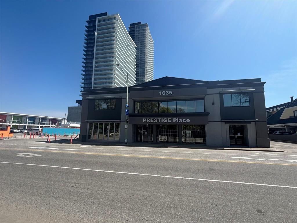 









1635


Abbott

Street,
Kelowna,




BC
V1Y 1A9

