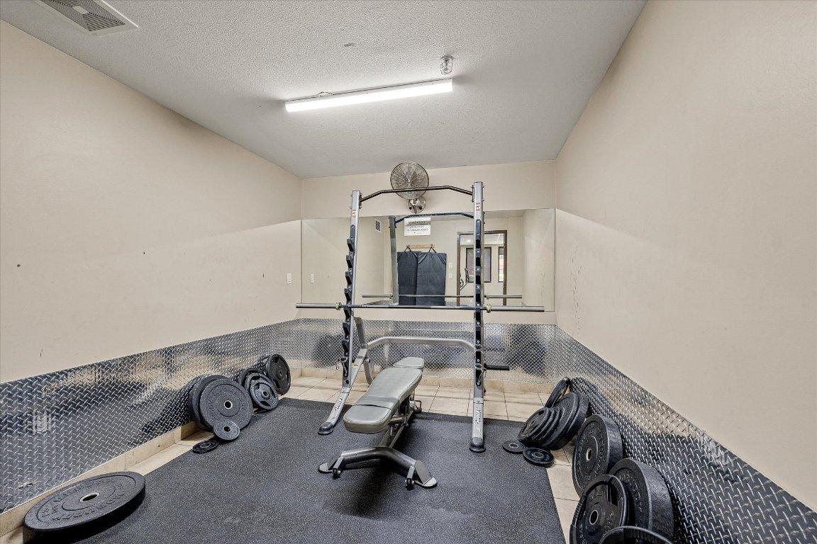 









654


Cook

Road, 325,
Kelowna,




BC
V1W 3G7

