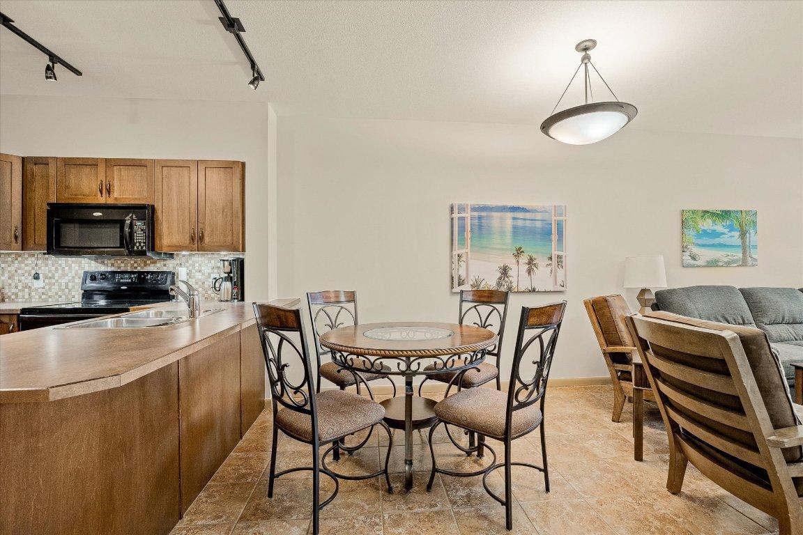 









654


Cook

Road, 325,
Kelowna,




BC
V1W 3G7

