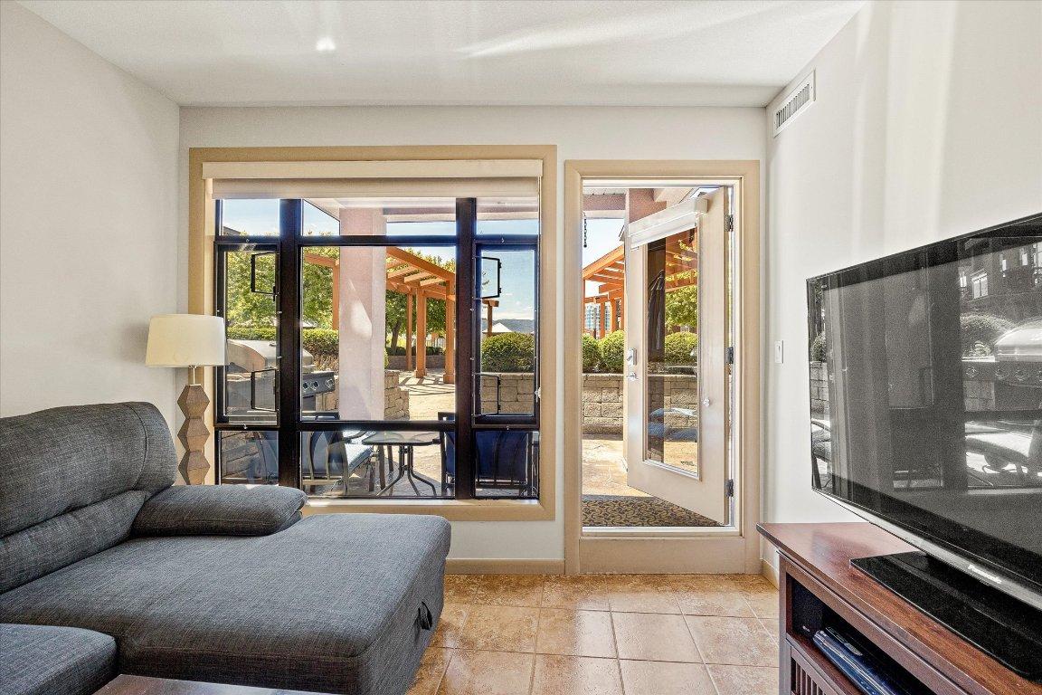 









654


Cook

Road, 325,
Kelowna,




BC
V1W 3G7

