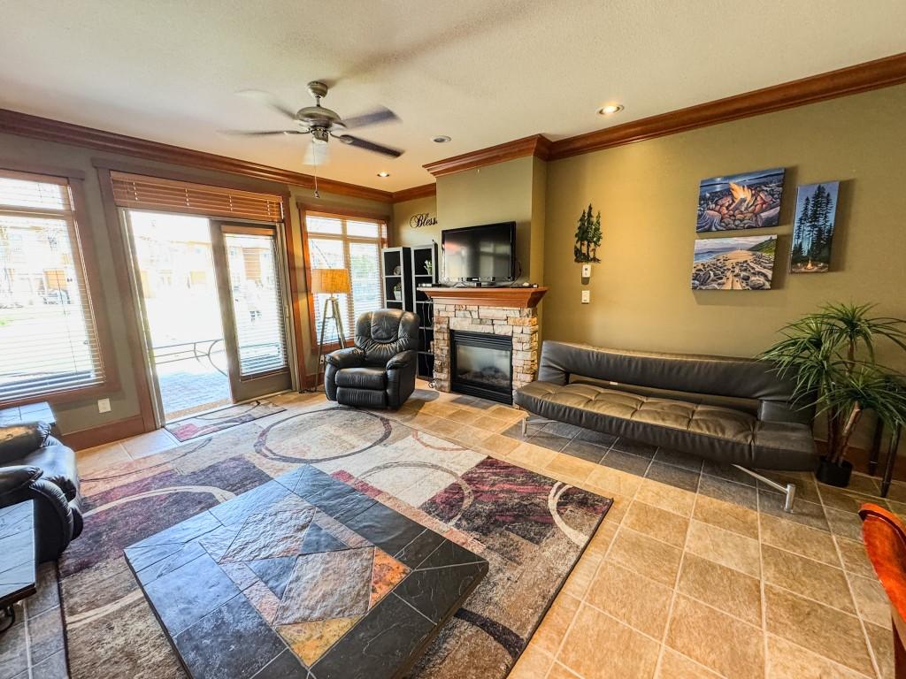 









7200


COTTONWOOD

Drive, 65,
Osoyoos,




BC
V0H 1V3

