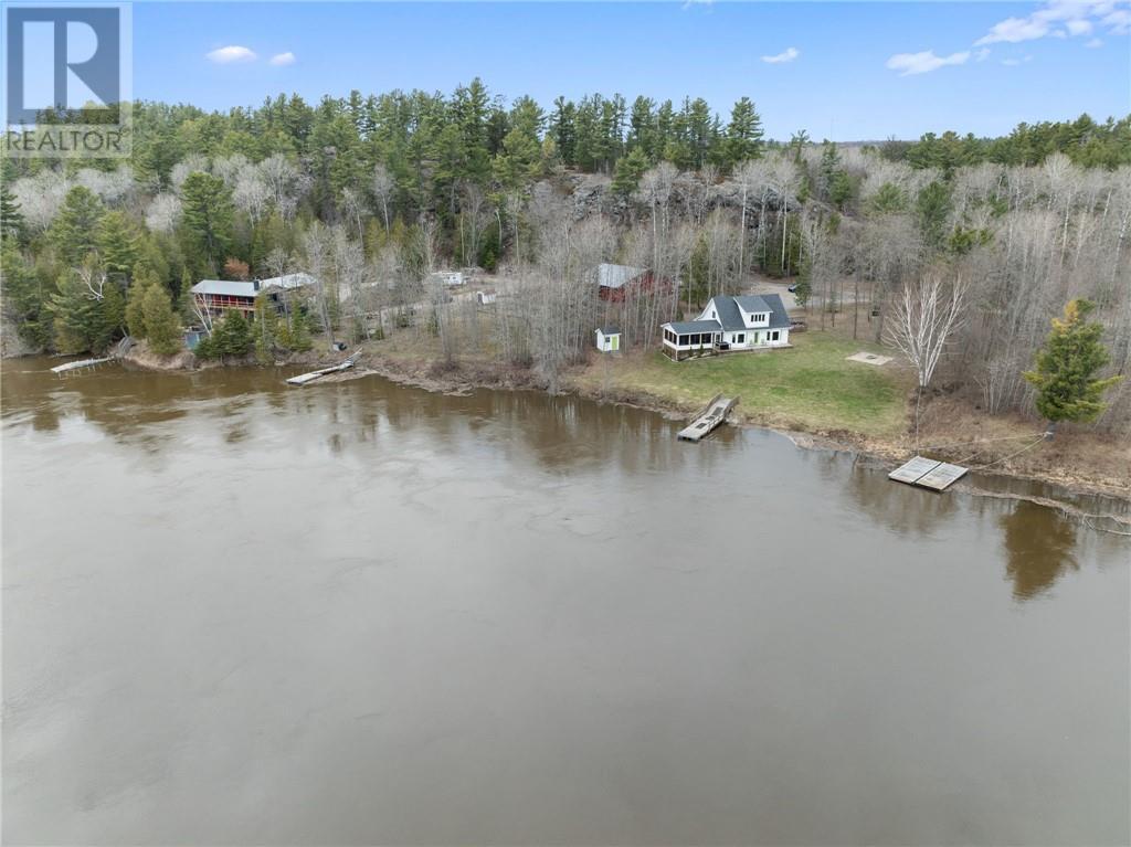 












176 Kring Road

,
Spanish,




Ontario
P0P2E0

