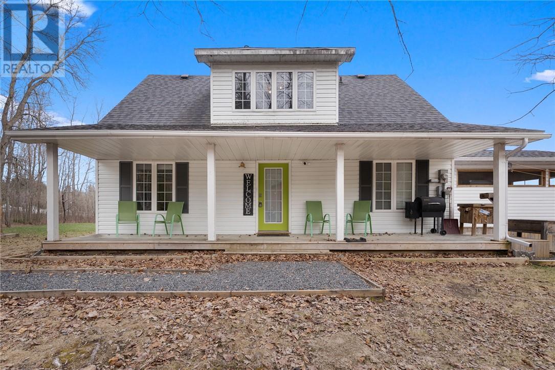 












176 Kring Road

,
Spanish,




Ontario
P0P2E0

