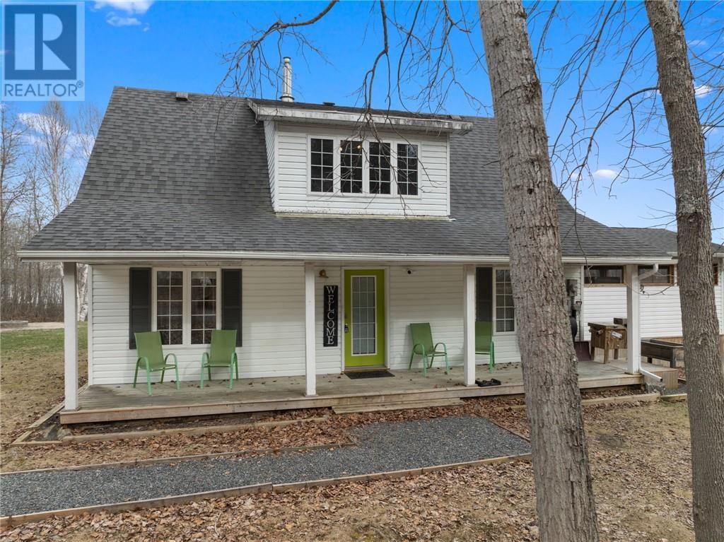 












176 Kring Road

,
Spanish,




Ontario
P0P2E0

