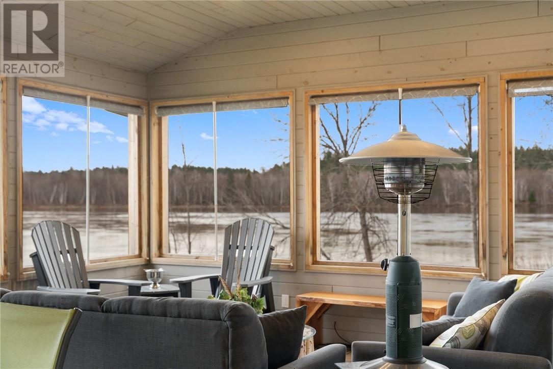 












176 Kring Road

,
Spanish,




Ontario
P0P2E0

