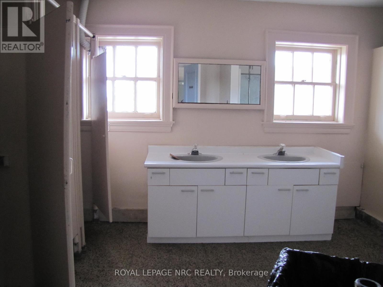 












189 DAVIS STREET

,
Port Colborne (East Village),




Ontario
L3K1Z2

