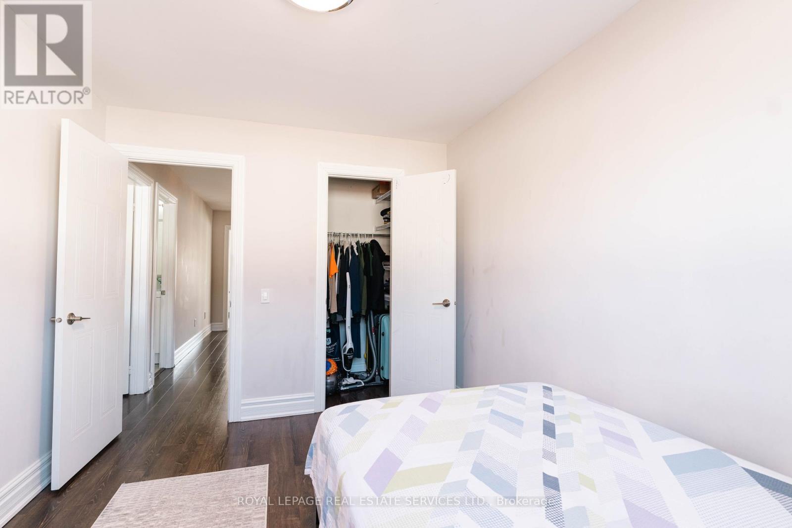 












5129 BOARDWALK DRIVE

,
Mississauga,




Ontario
L5R3X7

