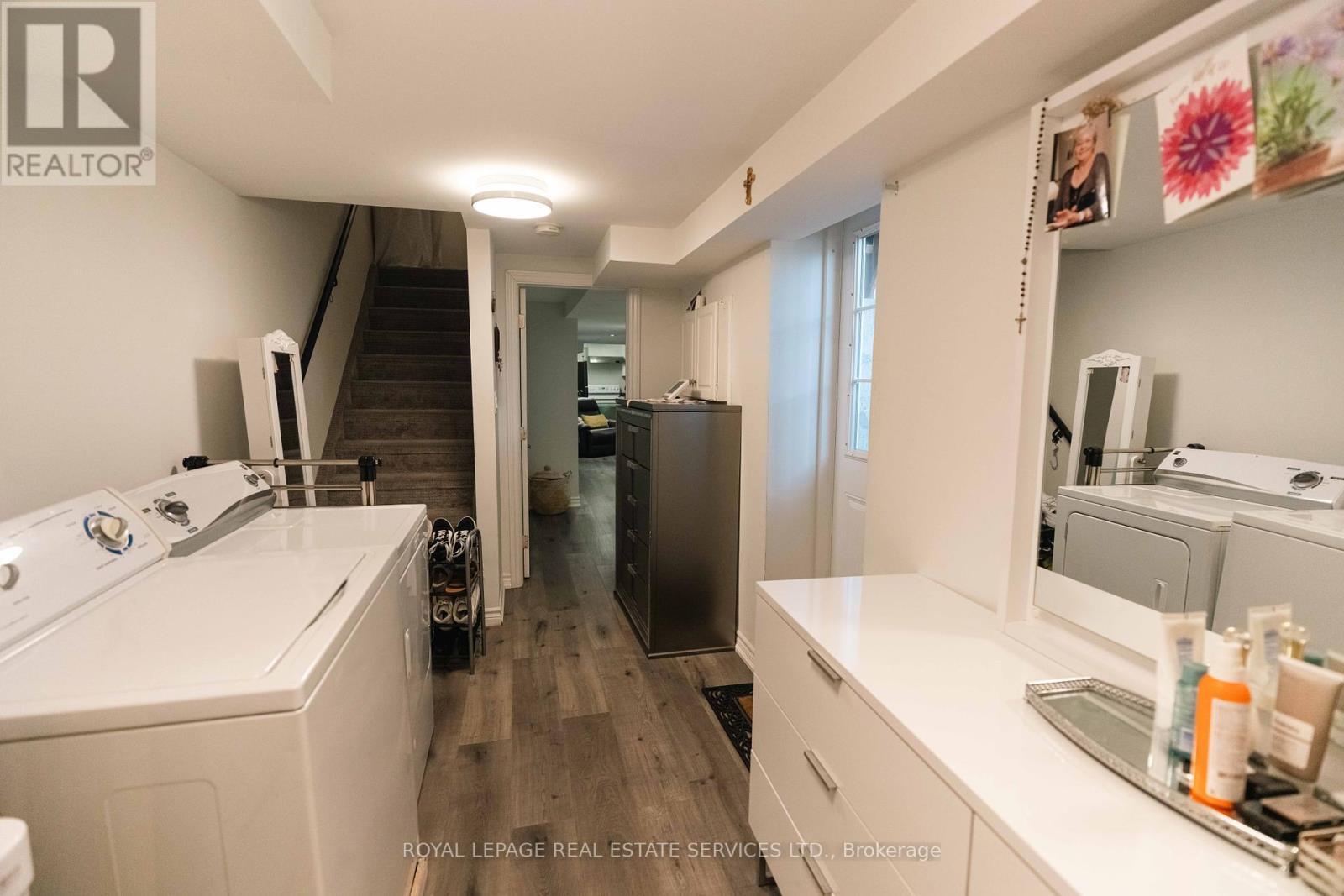 












5129 BOARDWALK DRIVE

,
Mississauga,




Ontario
L5R3X7

