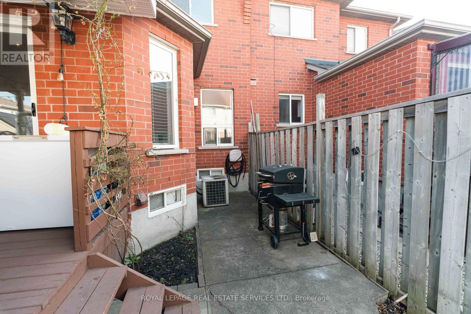 












5129 BOARDWALK DRIVE

,
Mississauga,




Ontario
L5R3X7

