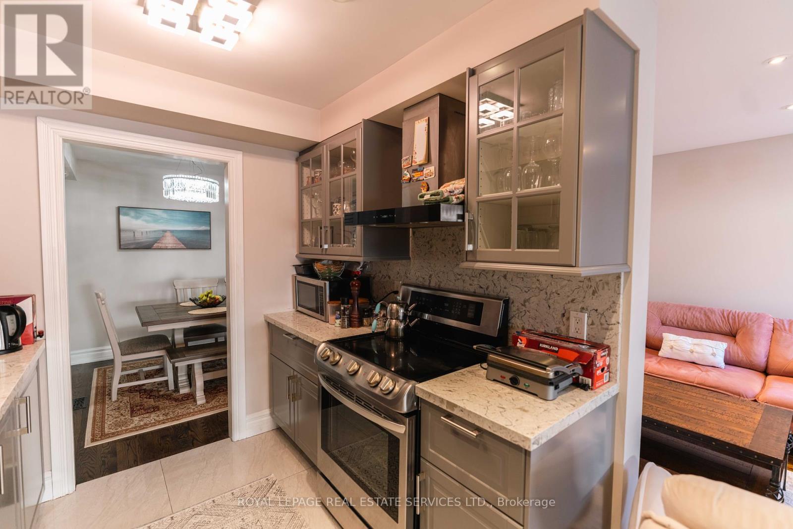 












5129 BOARDWALK DRIVE

,
Mississauga,




Ontario
L5R3X7

