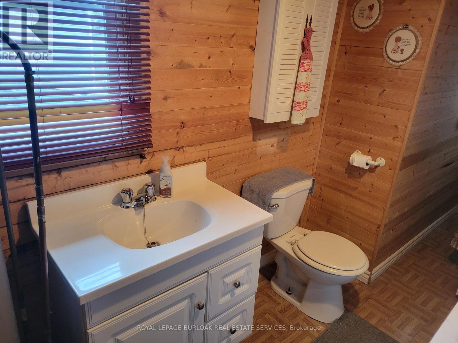 












1072 LAKESHORE ROAD

,
Haldimand,




Ontario
N0A1P0

