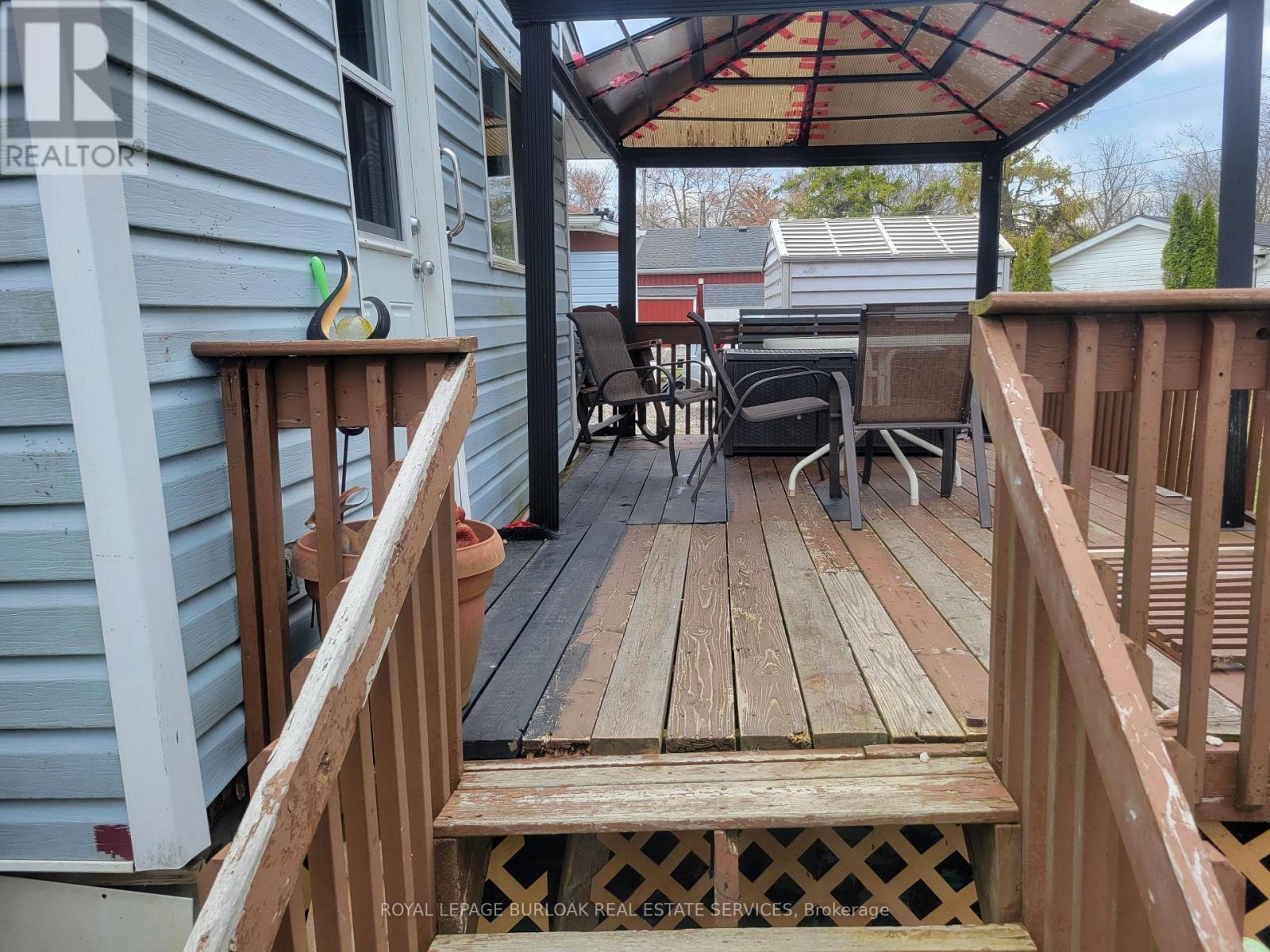 












1072 LAKESHORE ROAD

,
Haldimand,




Ontario
N0A1P0

