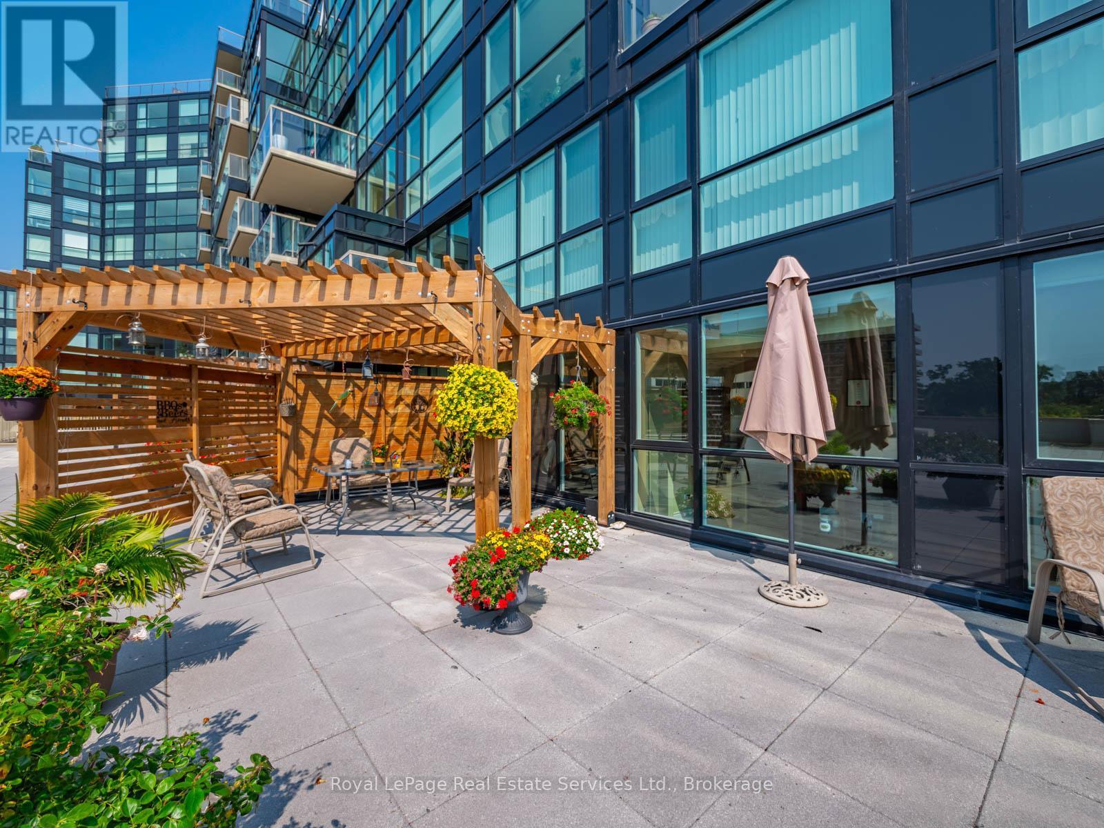 












310 - 415 LOCUST STREET

,
Burlington (Brant),




Ontario
L7S2J2


