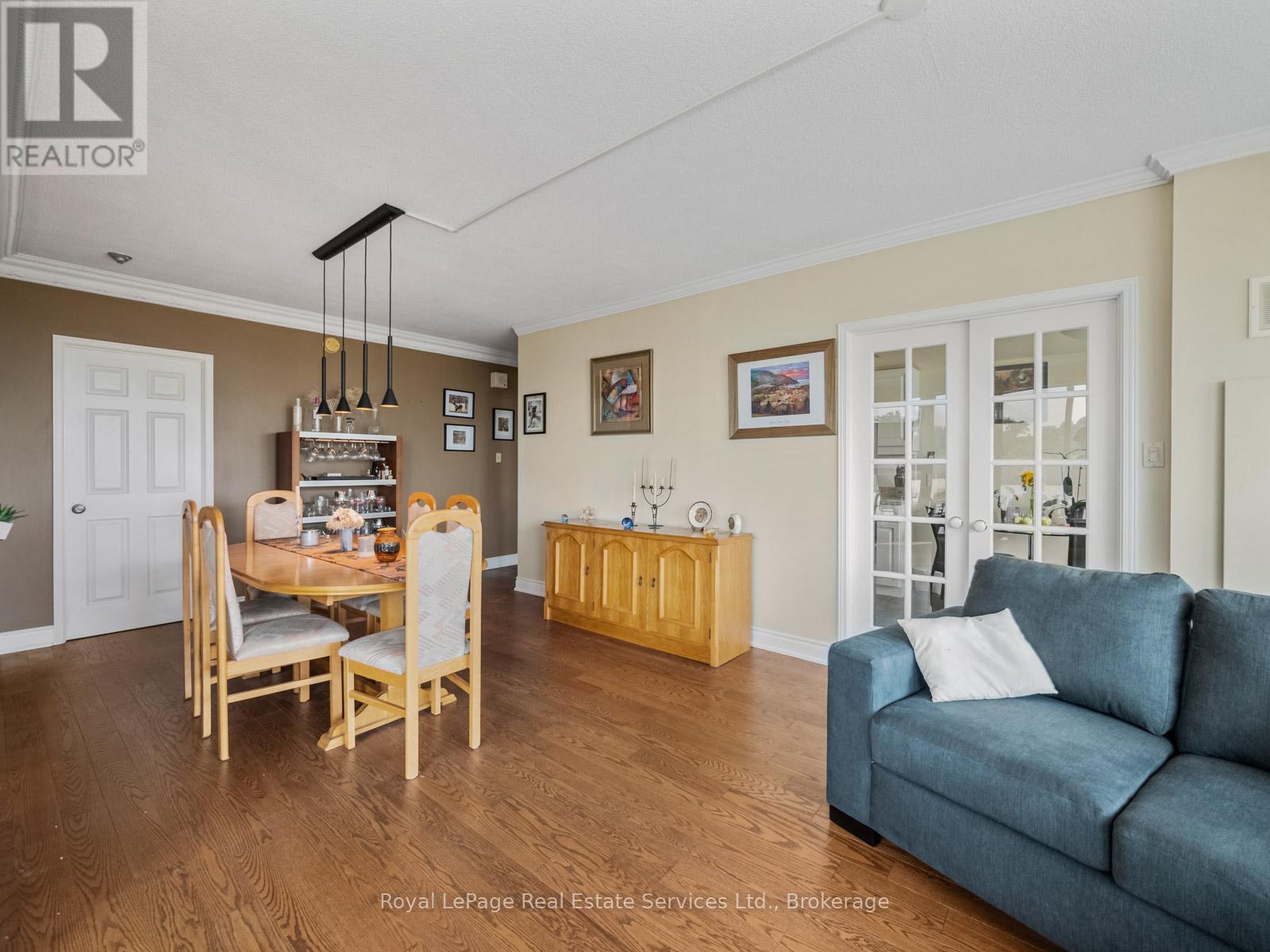 












310 - 415 LOCUST STREET

,
Burlington (Brant),




Ontario
L7S2J2

