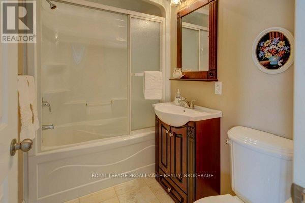 












2000 BREWER ROAD

,
Frontenac (Frontenac Centre),




Ontario
K0H2P0


