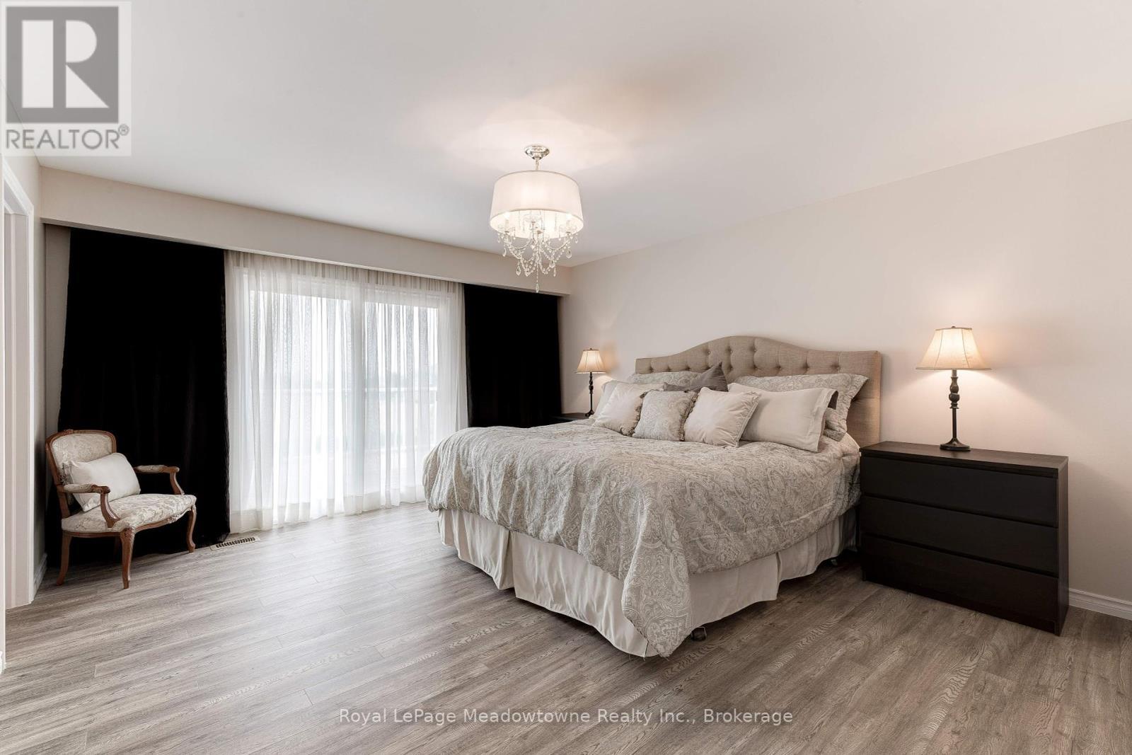 












11511 WINSTON CHURCHILL BOULEVARD

,
Brampton (Northwest Brampton),




Ontario
L7A0A3


