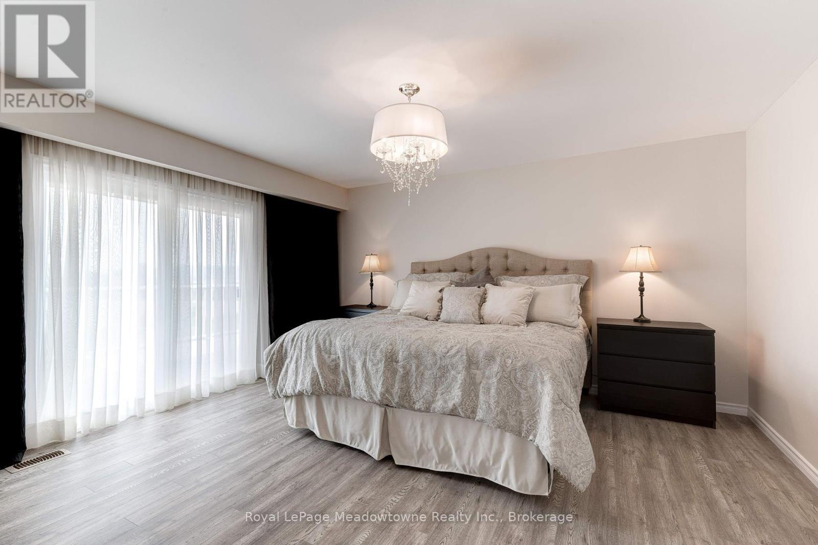 












11511 WINSTON CHURCHILL BOULEVARD

,
Brampton (Northwest Brampton),




Ontario
L7A0A3

