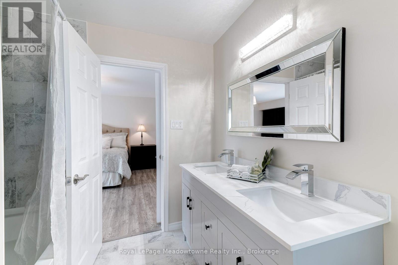 












11511 WINSTON CHURCHILL BOULEVARD

,
Brampton (Northwest Brampton),




Ontario
L7A0A3

