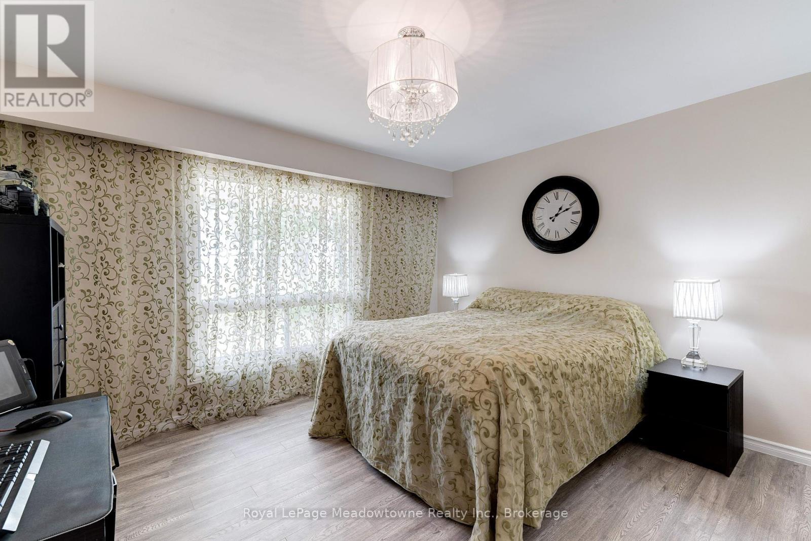 












11511 WINSTON CHURCHILL BOULEVARD

,
Brampton (Northwest Brampton),




Ontario
L7A0A3

