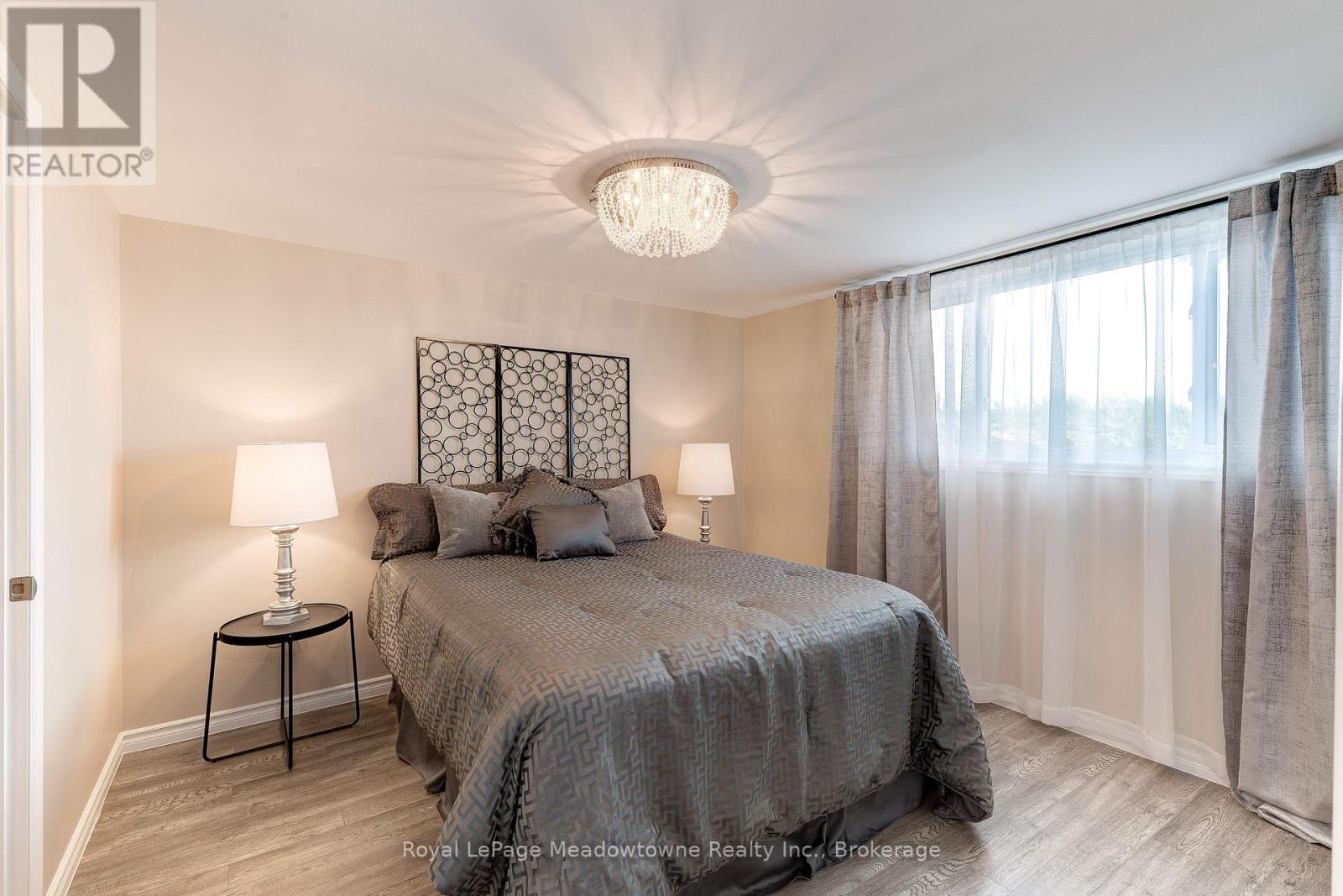 












11511 WINSTON CHURCHILL BOULEVARD

,
Brampton (Northwest Brampton),




Ontario
L7A0A3

