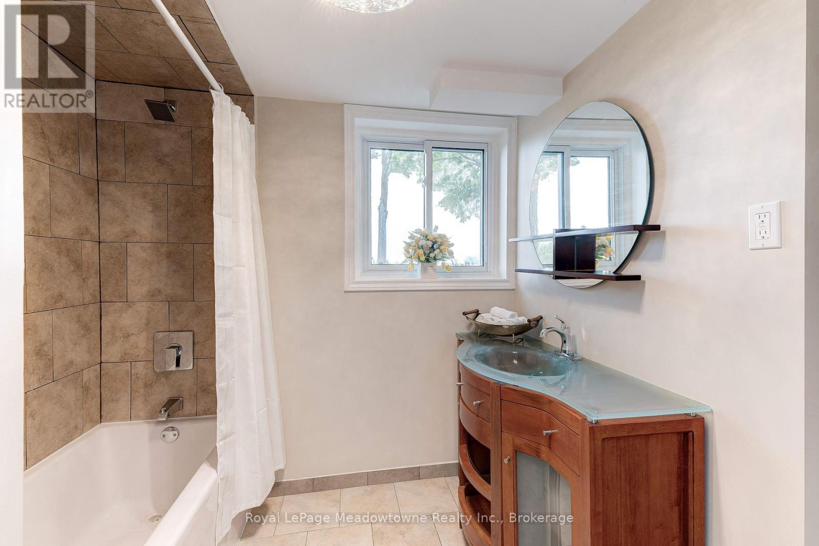 












11511 WINSTON CHURCHILL BOULEVARD

,
Brampton (Northwest Brampton),




Ontario
L7A0A3

