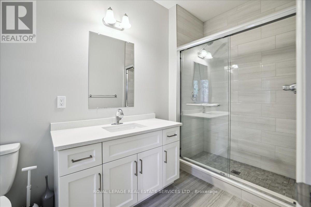 












6 - 44 MAIN STREET

,
East Zorra-Tavistock,




Ontario
N0J1M0

