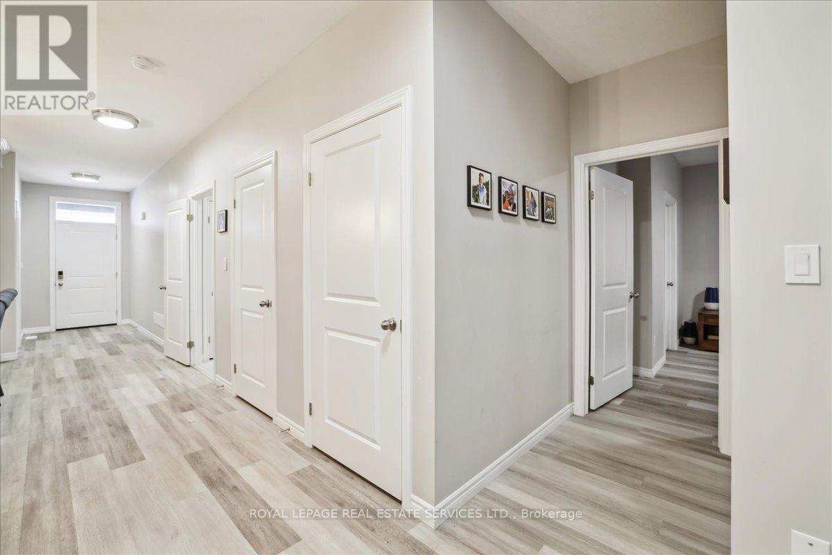 












6 - 44 MAIN STREET

,
East Zorra-Tavistock,




Ontario
N0J1M0

