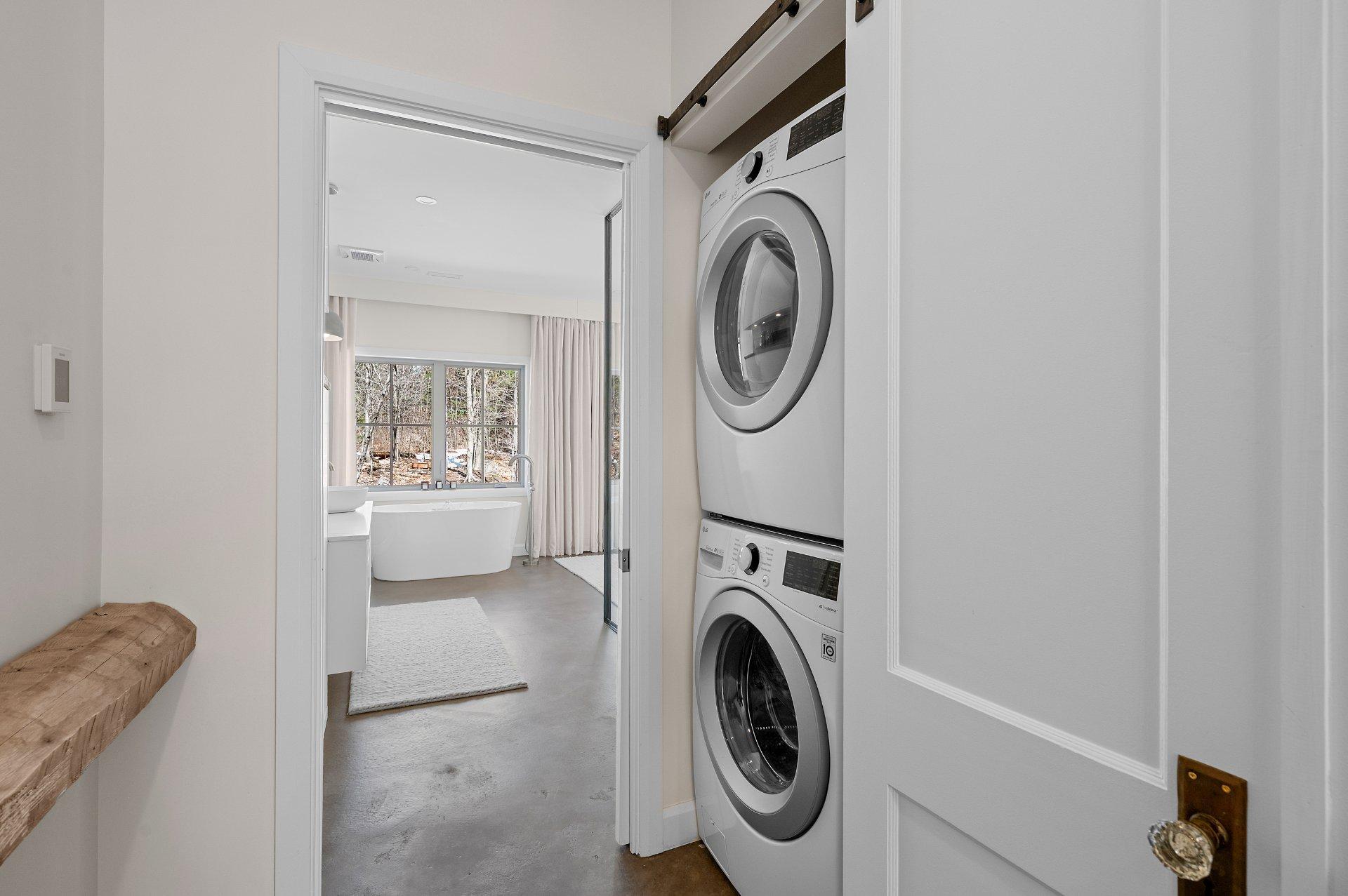 









166


Ch. du Lac-Noiret

,
Wentworth-Nord,




QC
J0T1Y0

