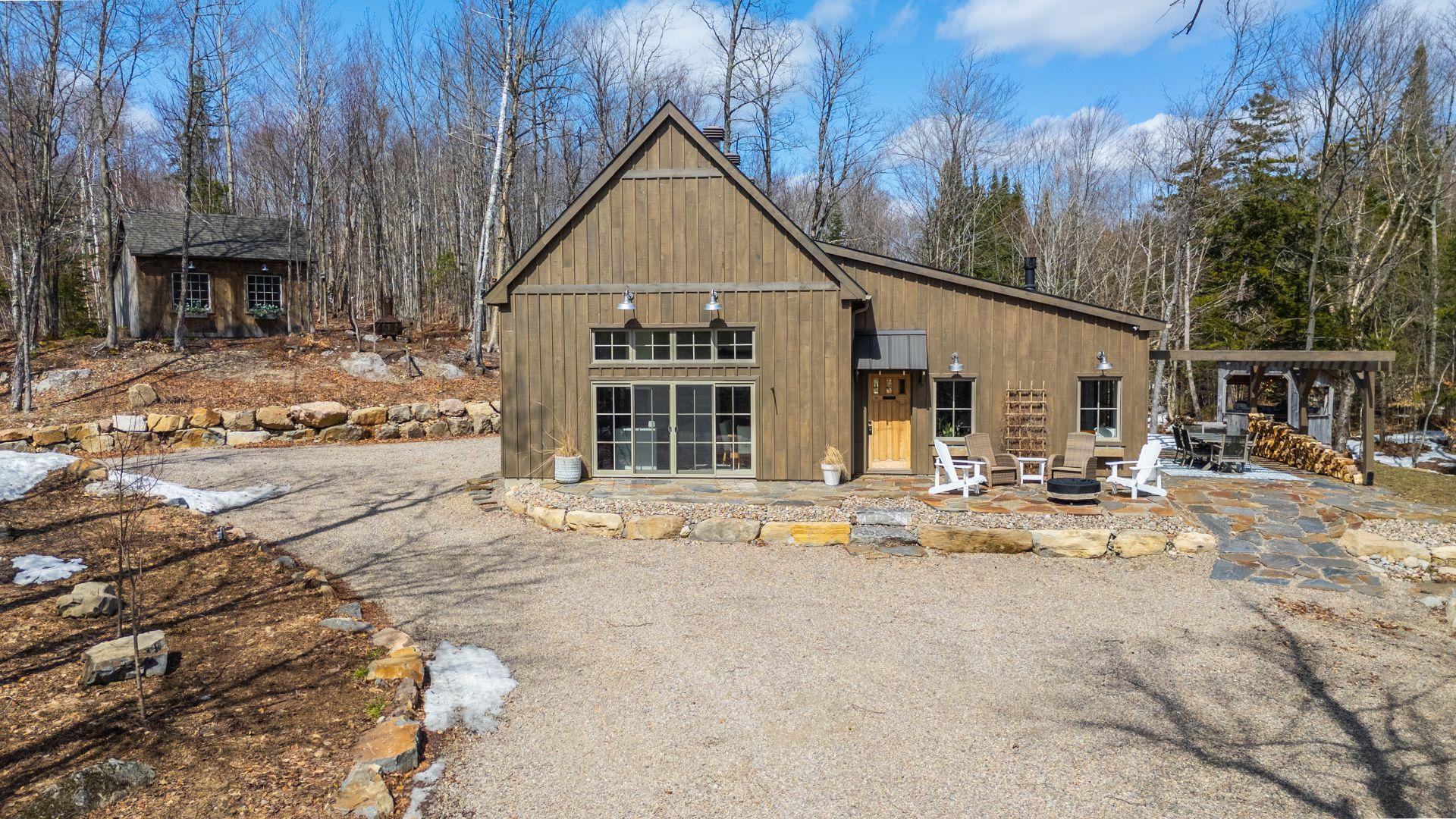 









166


Ch. du Lac-Noiret

,
Wentworth-Nord,




QC
J0T1Y0

