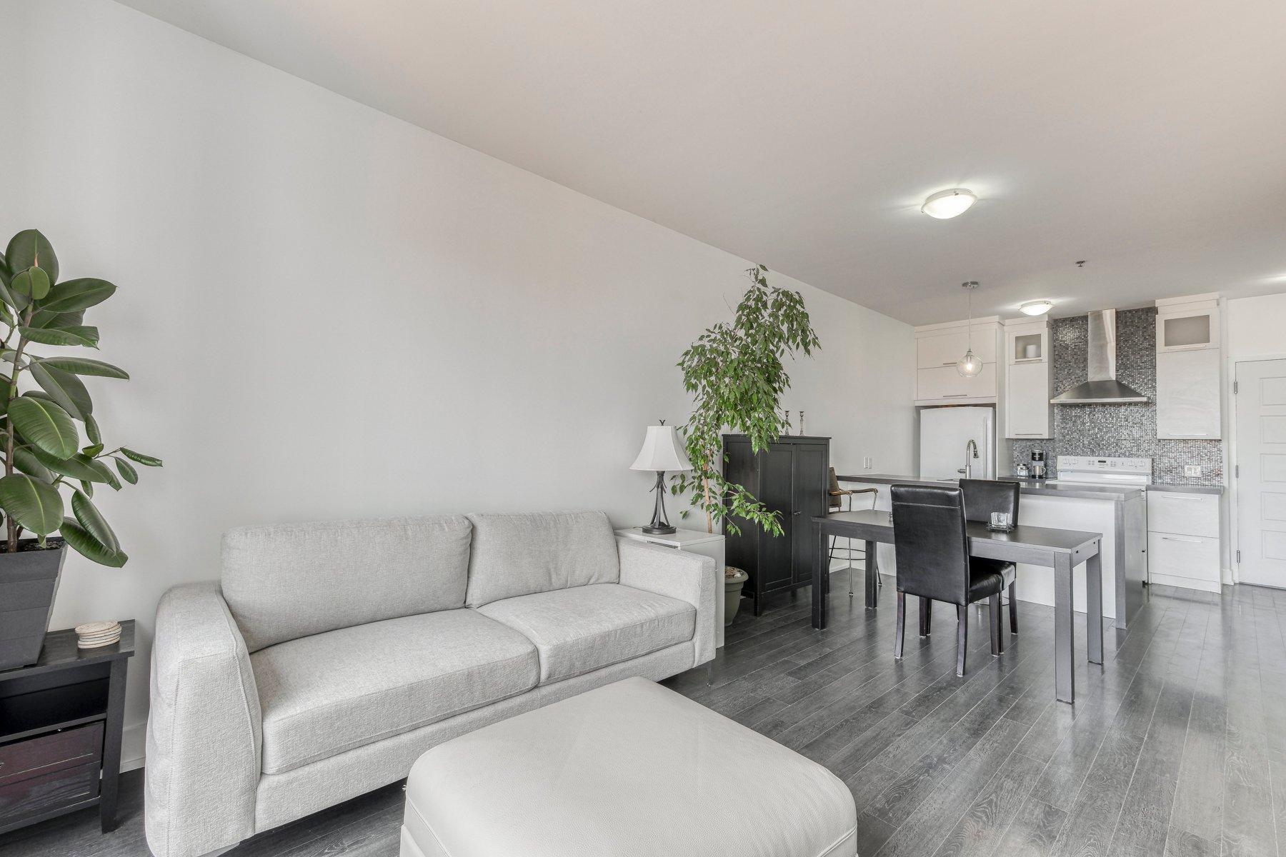 









2310


Rue Marcelle-Ferron

, 404,
Montréal (Mercier/Hochelaga-Maisonneuve),




QC
H1L0A7


