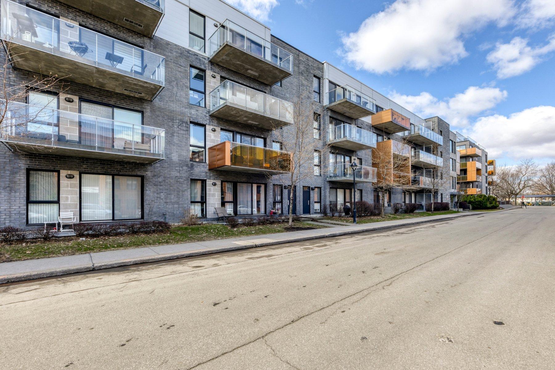 









2310


Rue Marcelle-Ferron

, 404,
Montréal (Mercier/Hochelaga-Maisonneuve),




QC
H1L0A7

