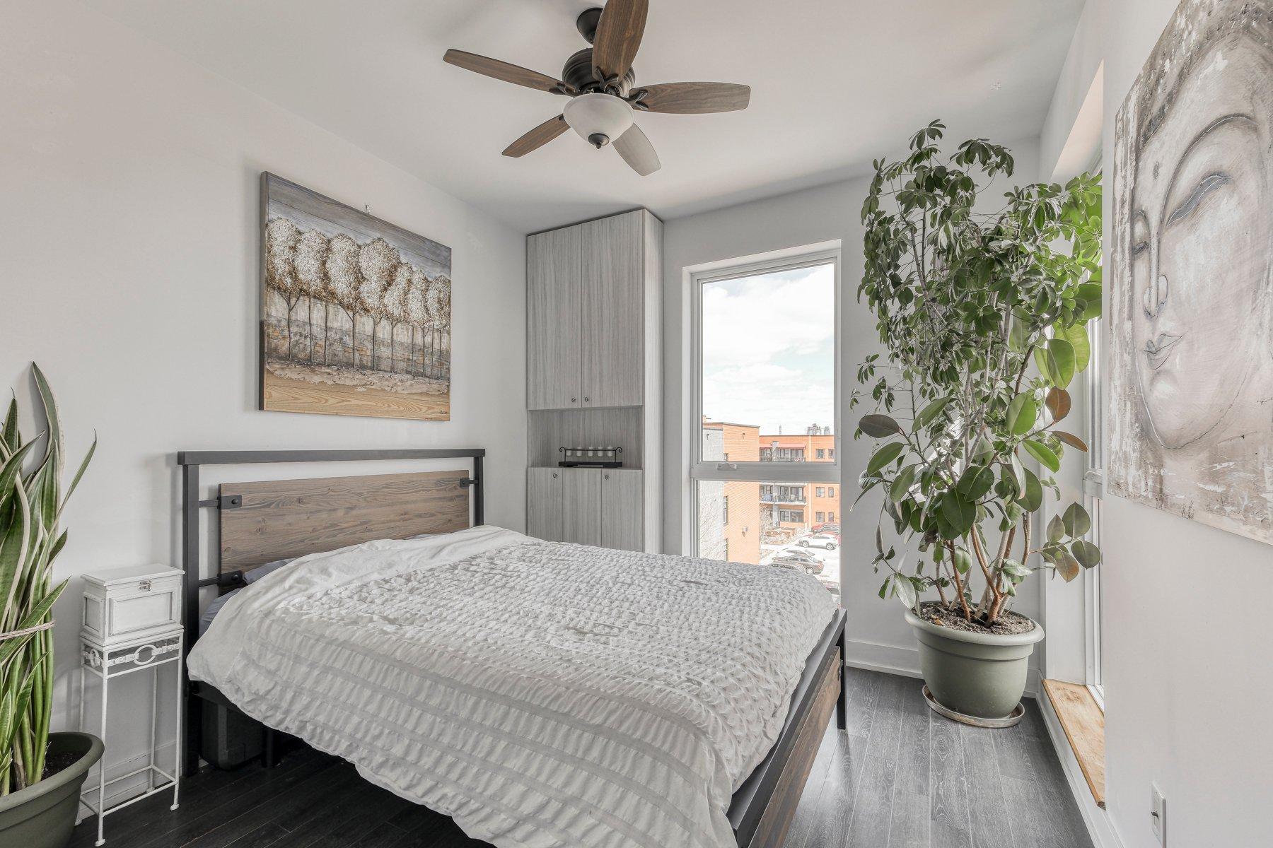 









2310


Rue Marcelle-Ferron

, 404,
Montréal (Mercier/Hochelaga-Maisonneuve),




QC
H1L0A7

