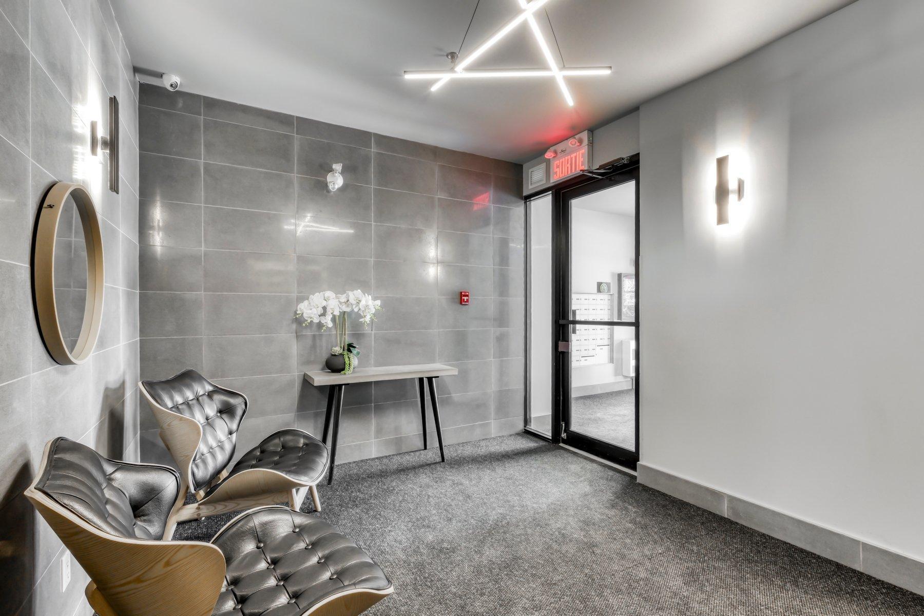 









2310


Rue Marcelle-Ferron

, 404,
Montréal (Mercier/Hochelaga-Maisonneuve),




QC
H1L0A7

