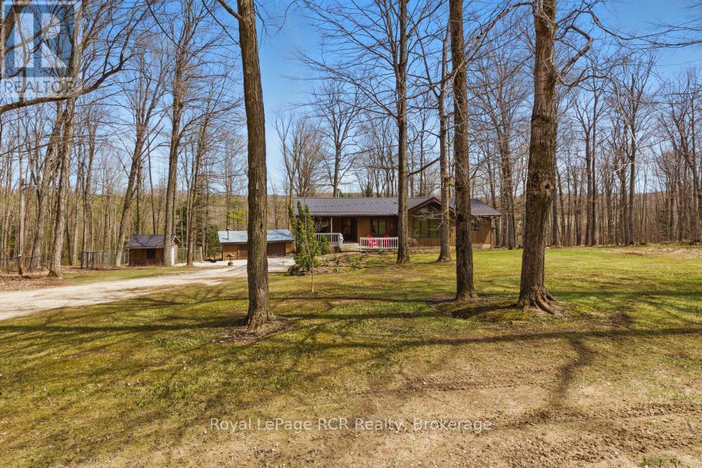 












214333 BASELINE ROAD

,
West Grey,




Ontario
N0G1S0

