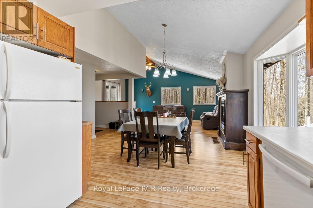 












214333 BASELINE ROAD

,
West Grey,




Ontario
N0G1S0


