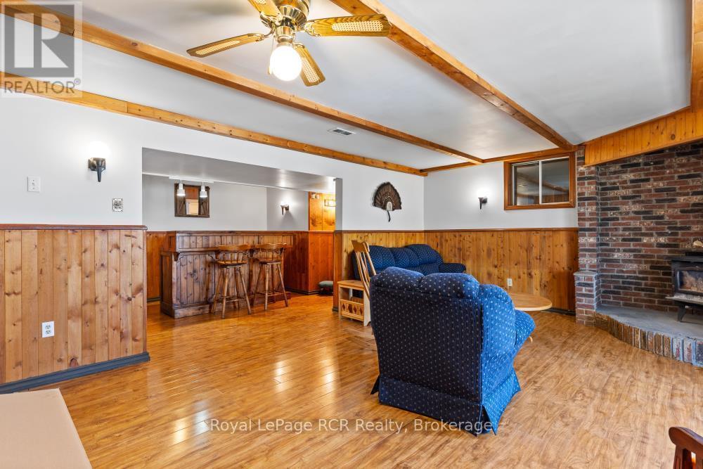 












214333 BASELINE ROAD

,
West Grey,




Ontario
N0G1S0

