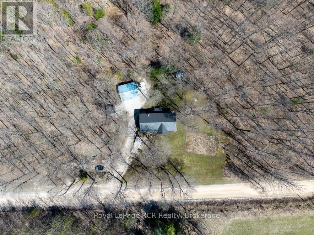 












214333 BASELINE ROAD

,
West Grey,




Ontario
N0G1S0

