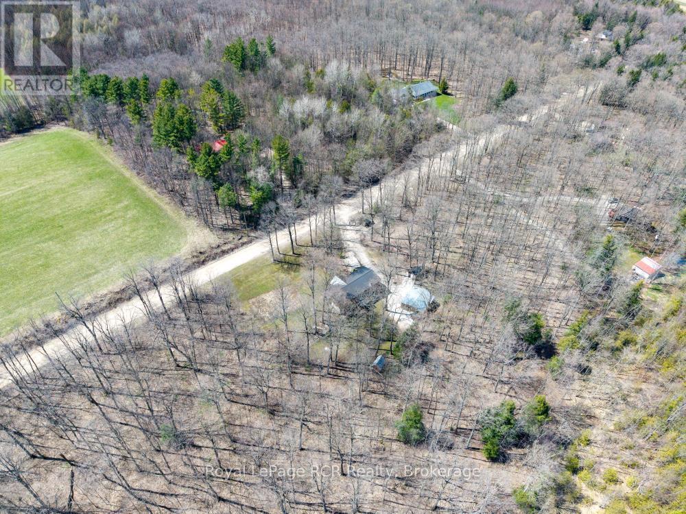 












214333 BASELINE ROAD

,
West Grey,




Ontario
N0G1S0

